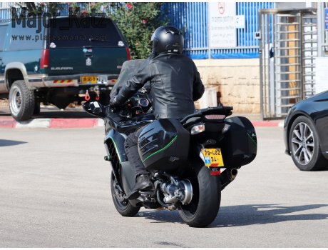 79-402-34, Kawasaki Concours 14 / 1400GTR / ZG1400