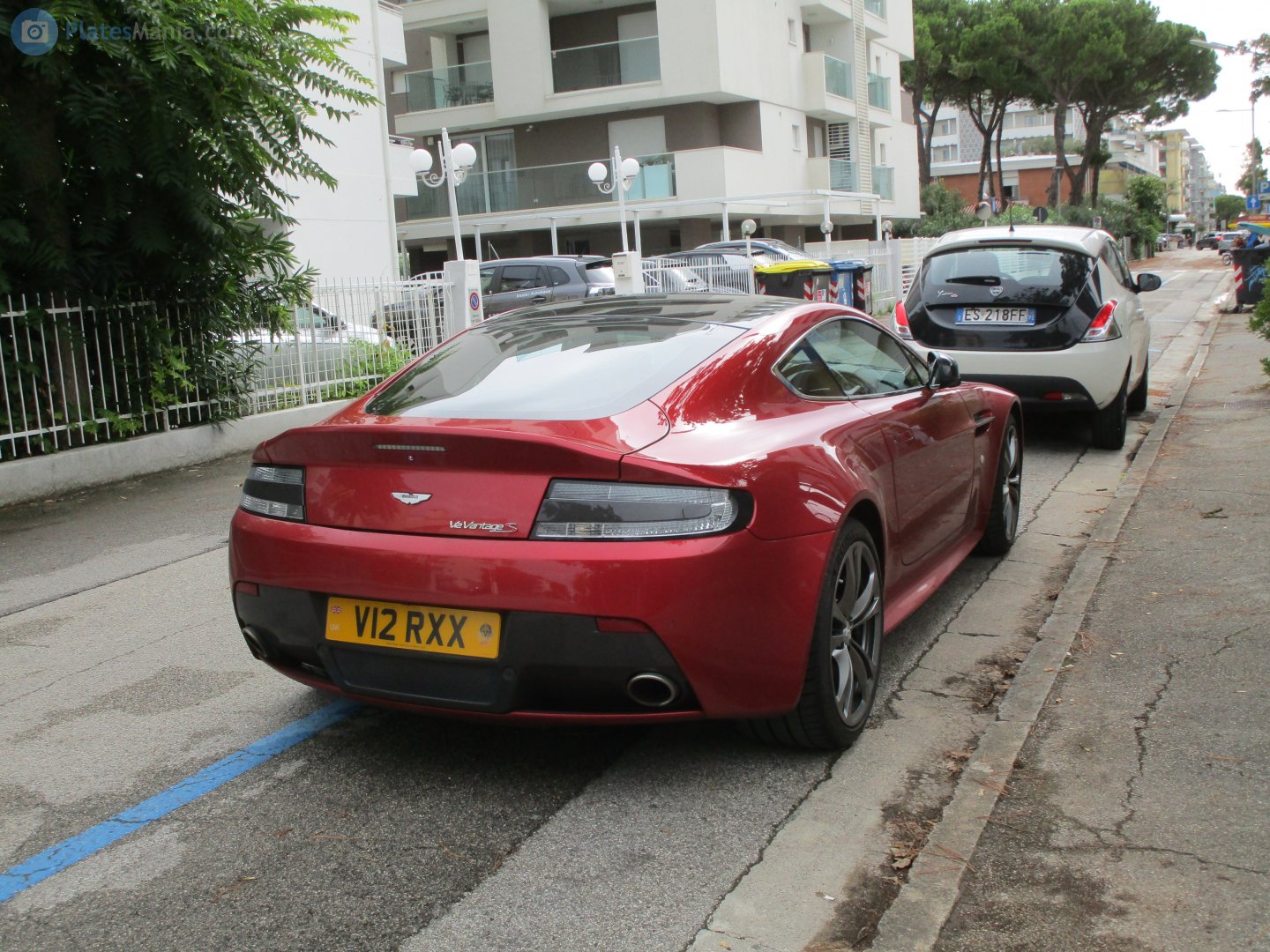 V12RXX, Aston Martin V12 Vantage 