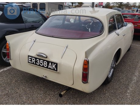 ER-358-AK, Gilbern GT