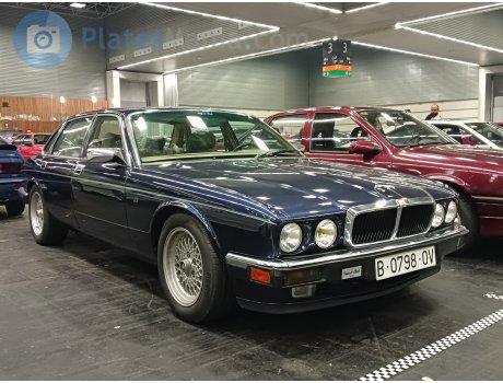 B 0798 OV, Jaguar XJ