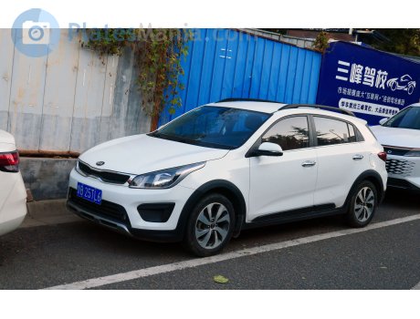 鲁B·25TL6, Kia KX Cross