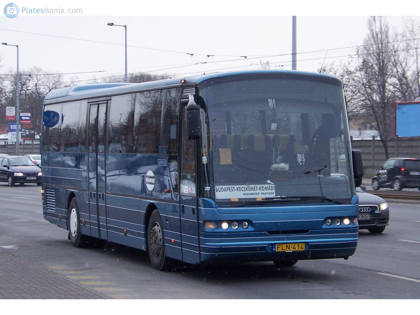 FLN-414, Neoplan Euroliner 