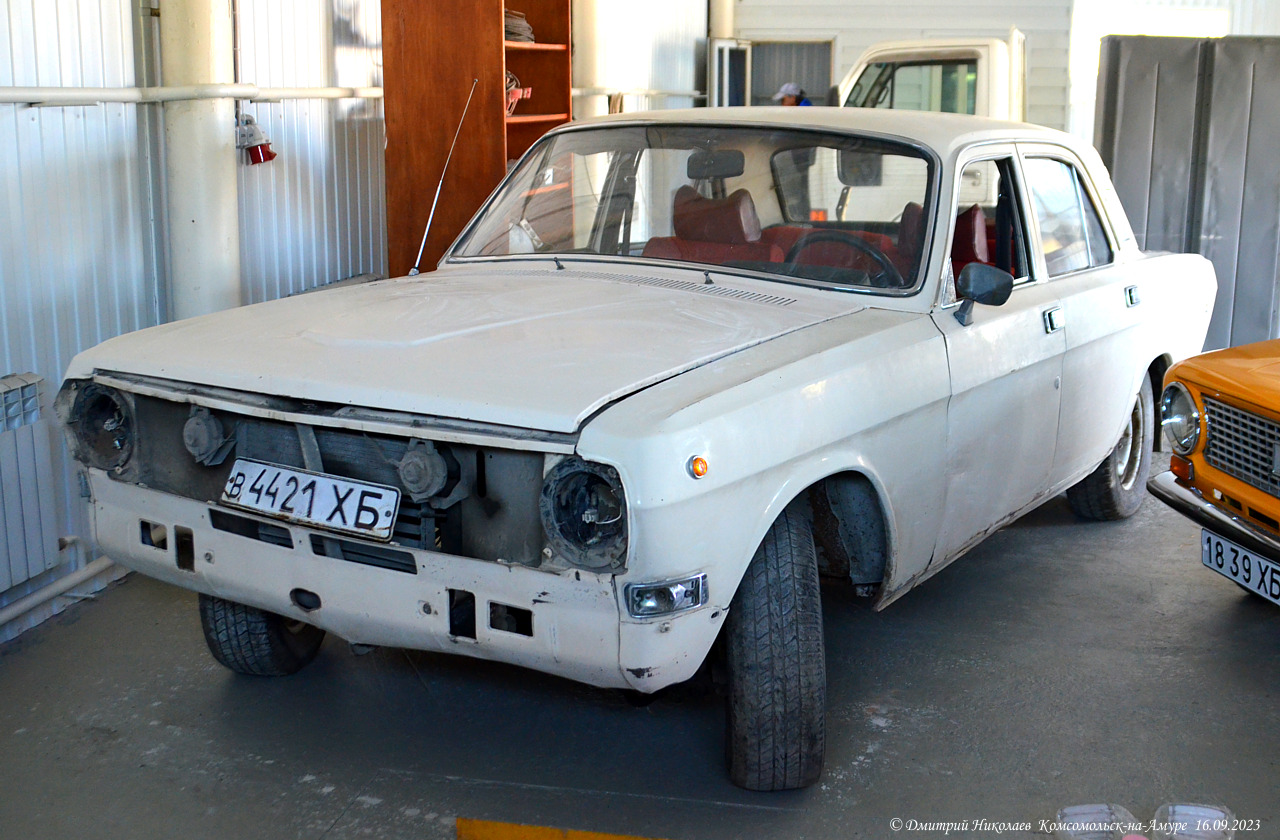 в 4421 ХБ, GAZ 24 Волга 24-10/11/17 Sedan, facelift, 1986–1992