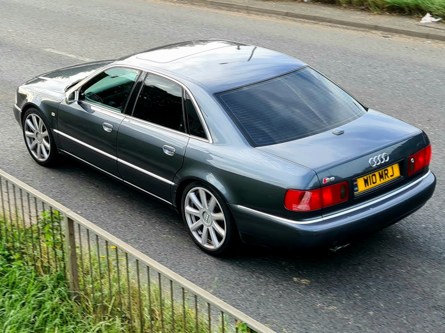 W10MRJ, Audi S8 1st gen (D2/4D2/4D8), 1996–2002