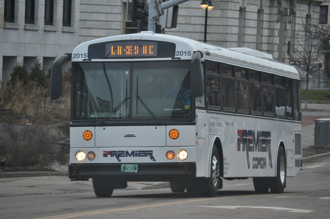 15B52, Thomas Saf-T-Liner HDX 