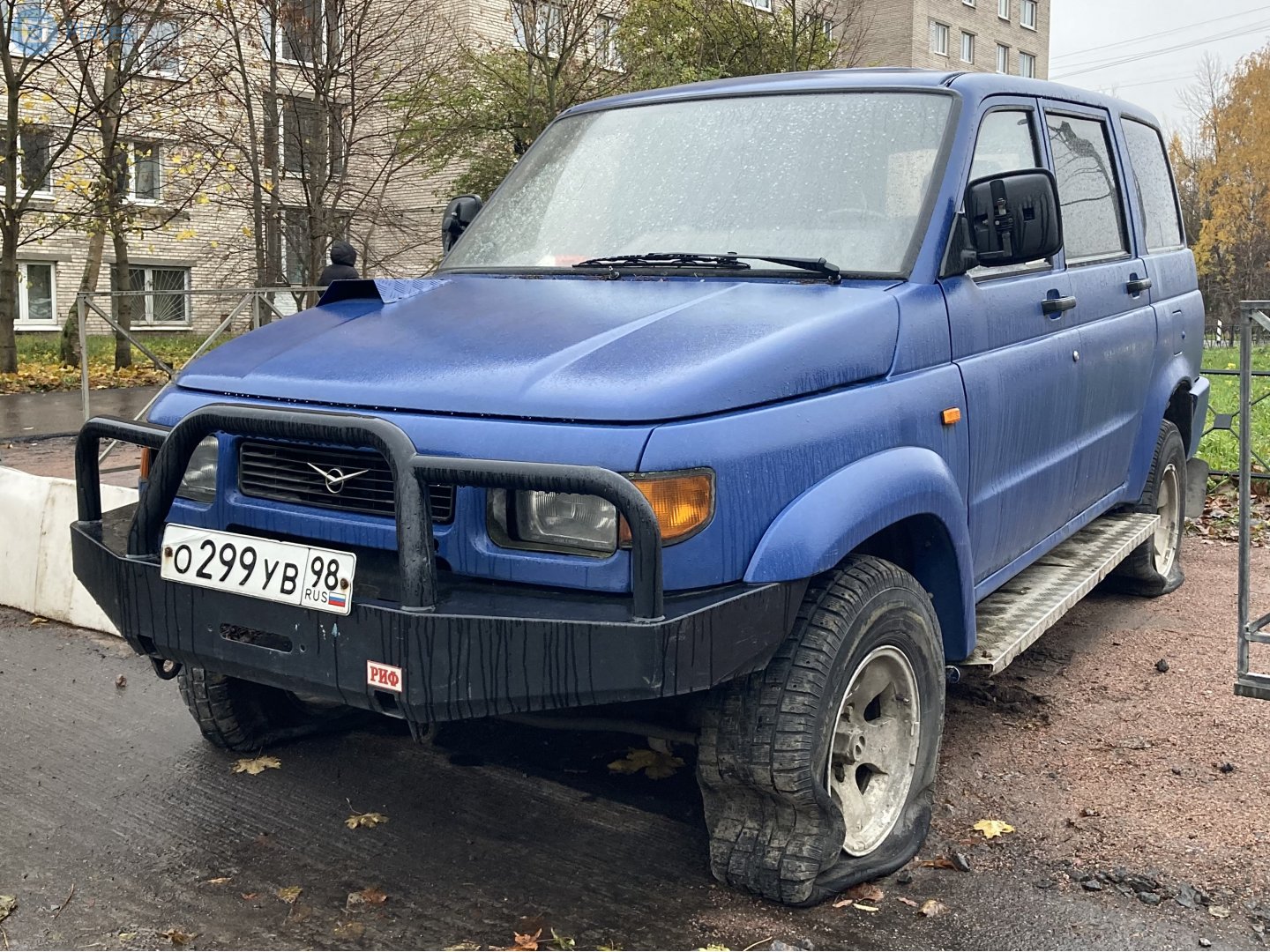 о 299 ув 98, UAZ 3162 Симбир 2000–2005