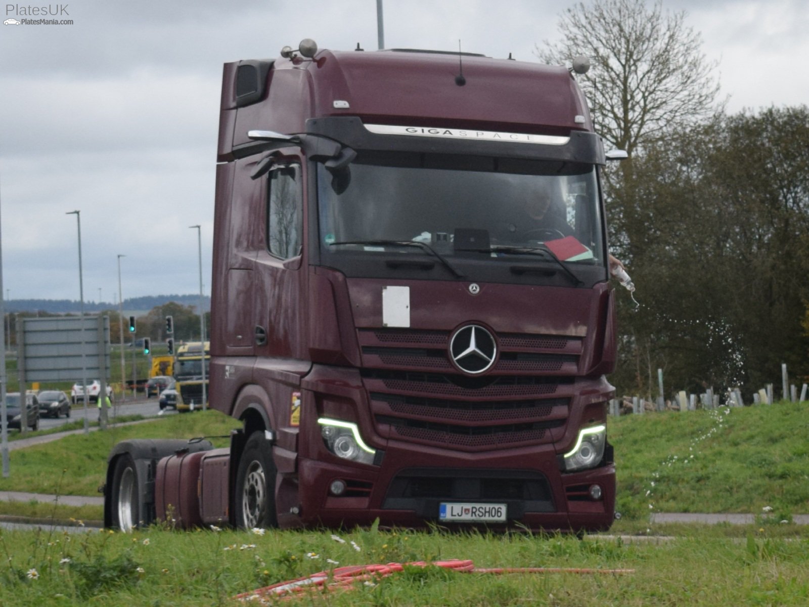 LJ RSH06, Mercedes-Benz Actros 3rd gen (MP4/MP5), 2011–