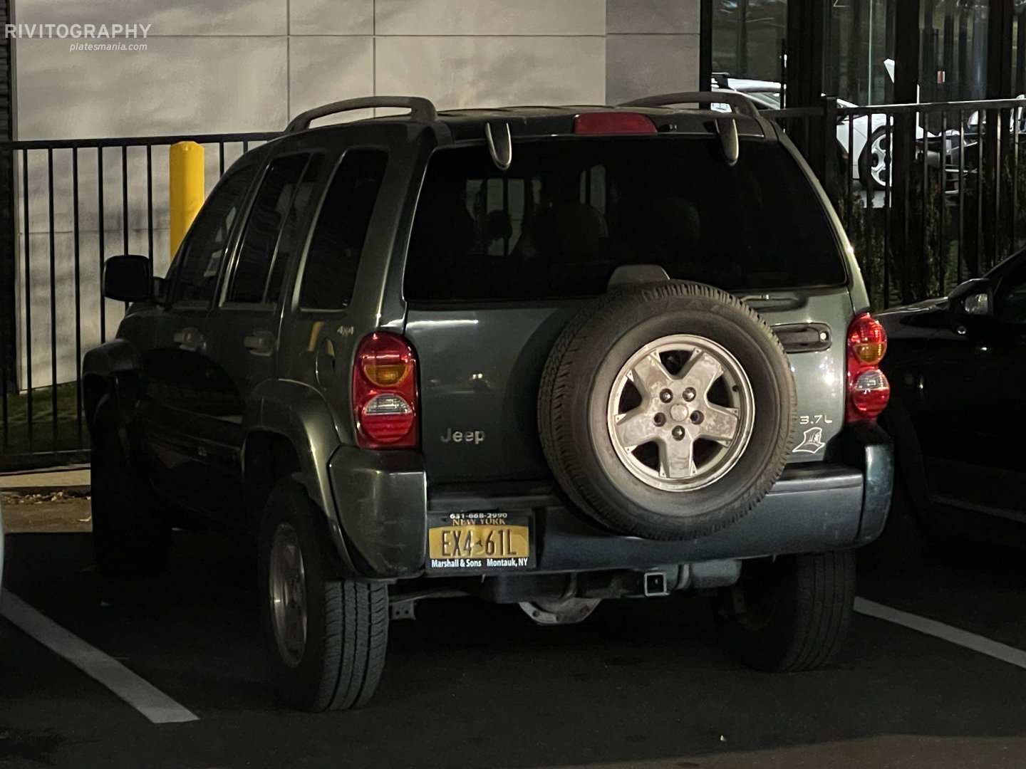EX4 61L, Jeep Liberty 1st gen (KJ), 2001–2007