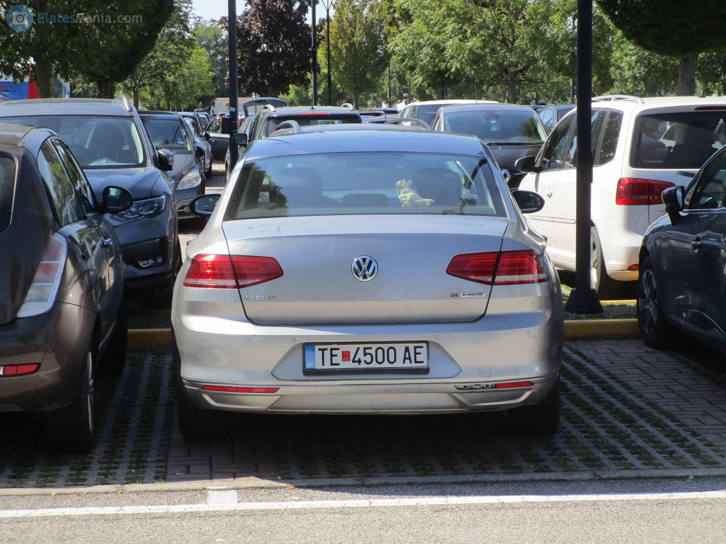 TE 4500 AE, Volkswagen Passat 8th gen Sedan (B8; 3G), 2015–2022