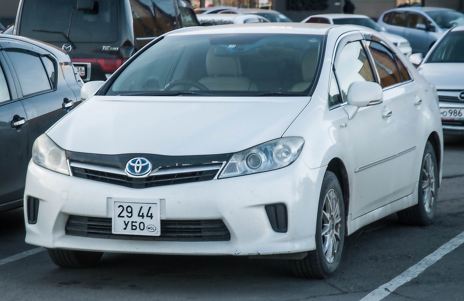 2944 УБО, Toyota Sai 1st gen (K10), 2009–2013