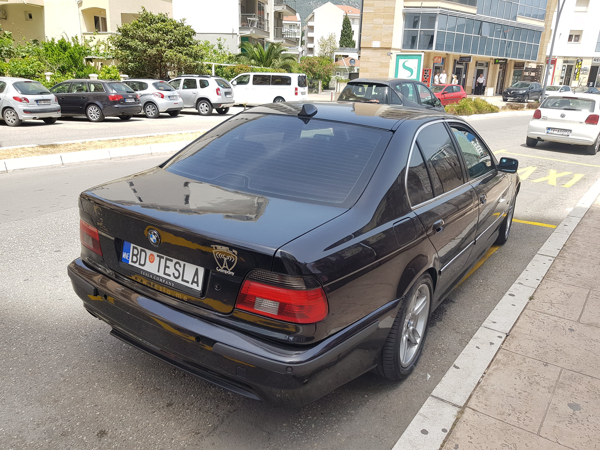 BD TESLA, BMW 5 Series 4th gen Sedan (E39), 1995–2003