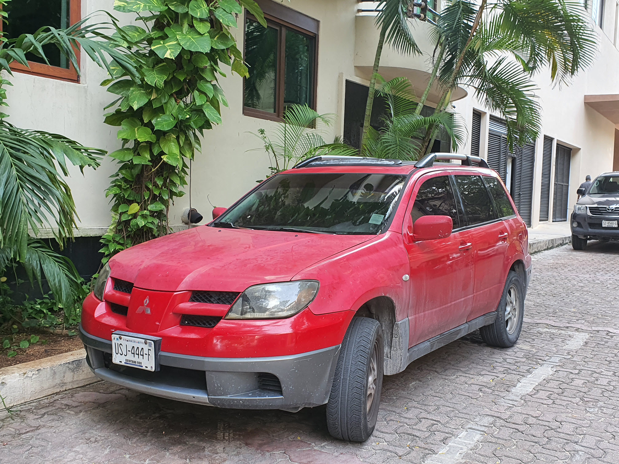 USJ-444-F, Mitsubishi Outlander 1st gen (CU/ZE/ZF), 2003–2008