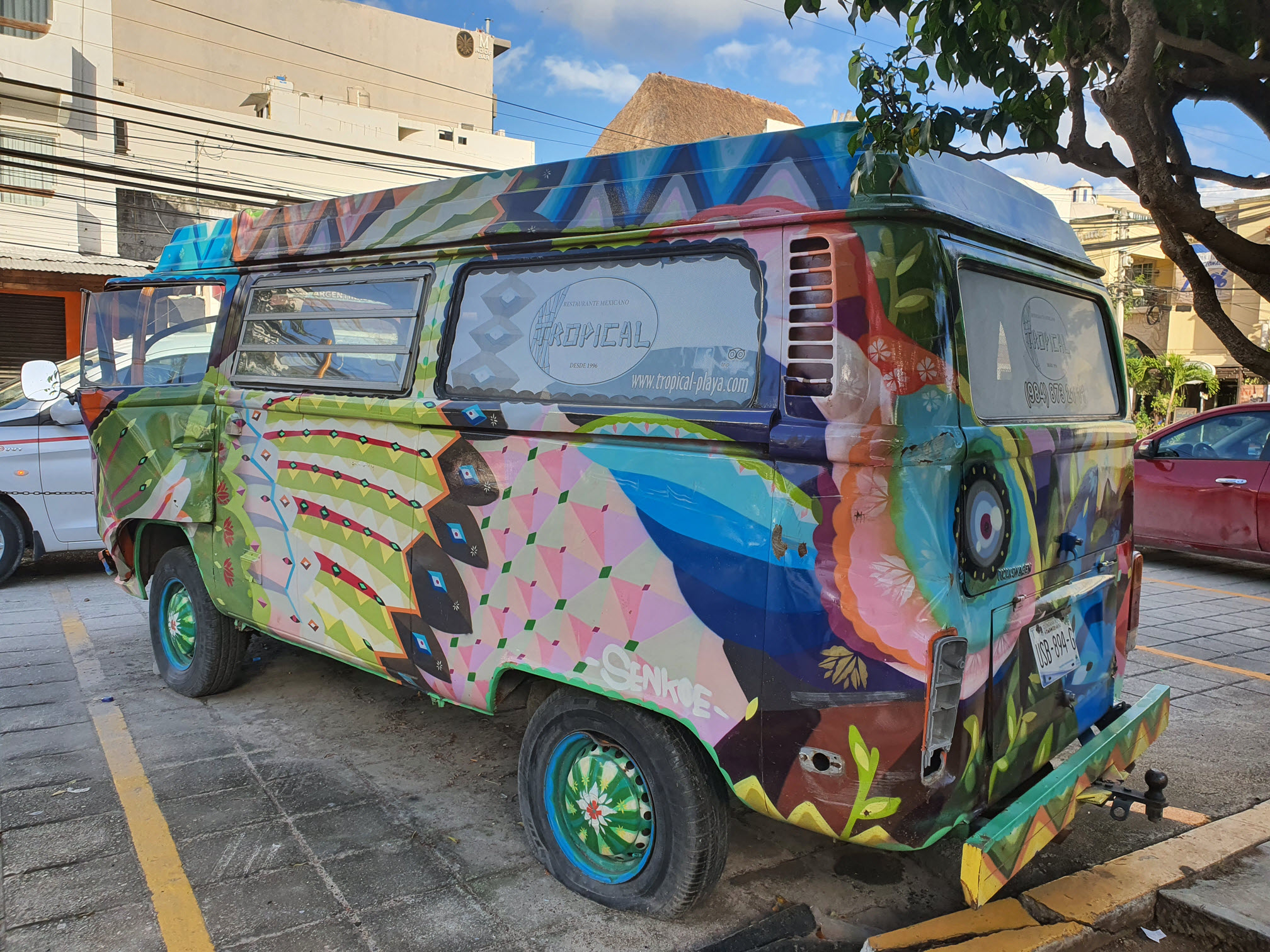 USB-894-G, Volkswagen Kombi 2nd gen Bus/Kombi Van (T2b), 1st facelift, 1967–1979 (–1982 for BR- and MX-market)