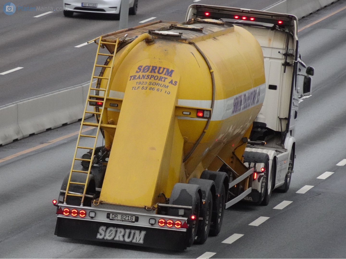 DR 8216, Interconsult 