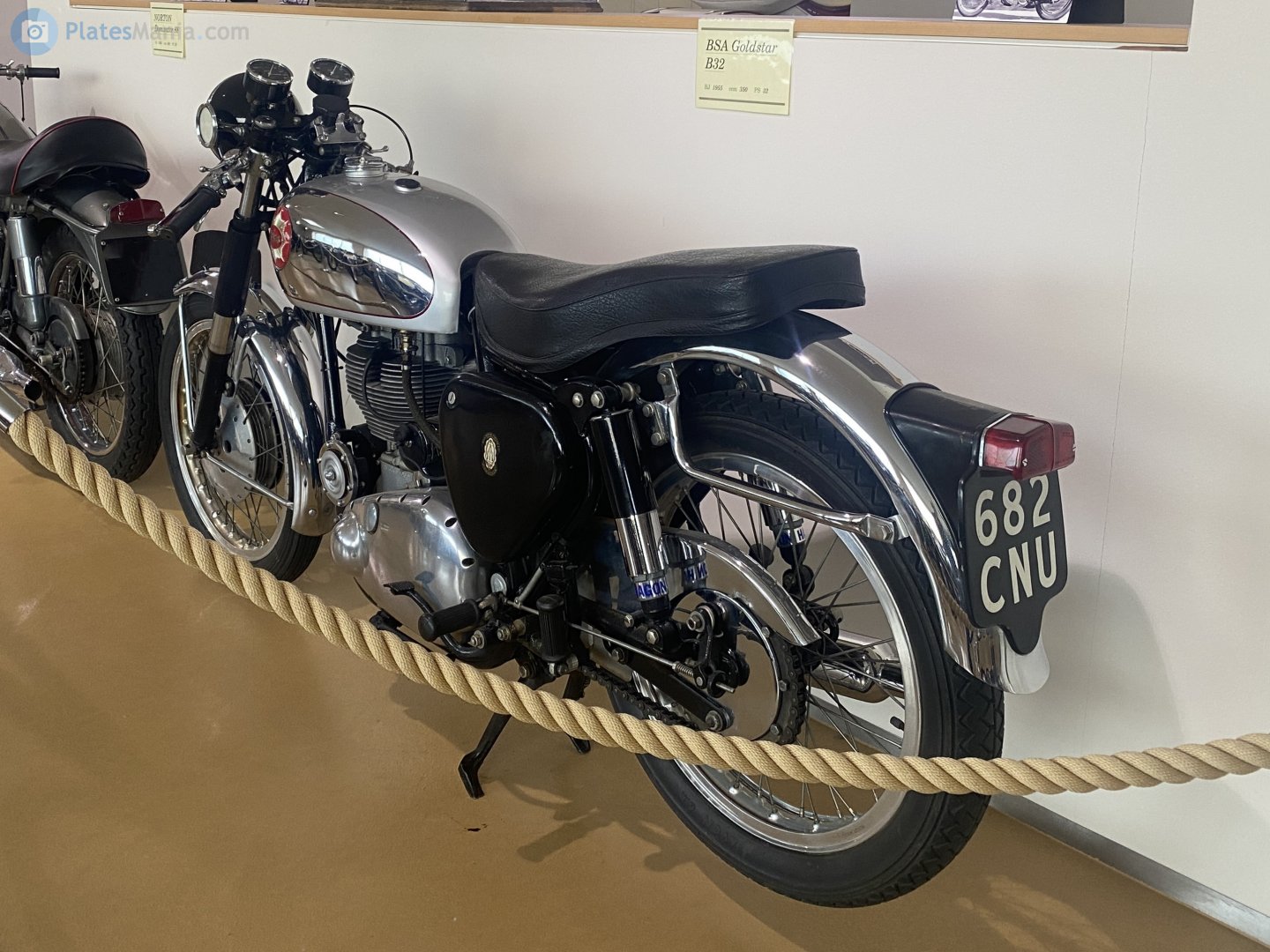 682CNU, BSA Gold Star 