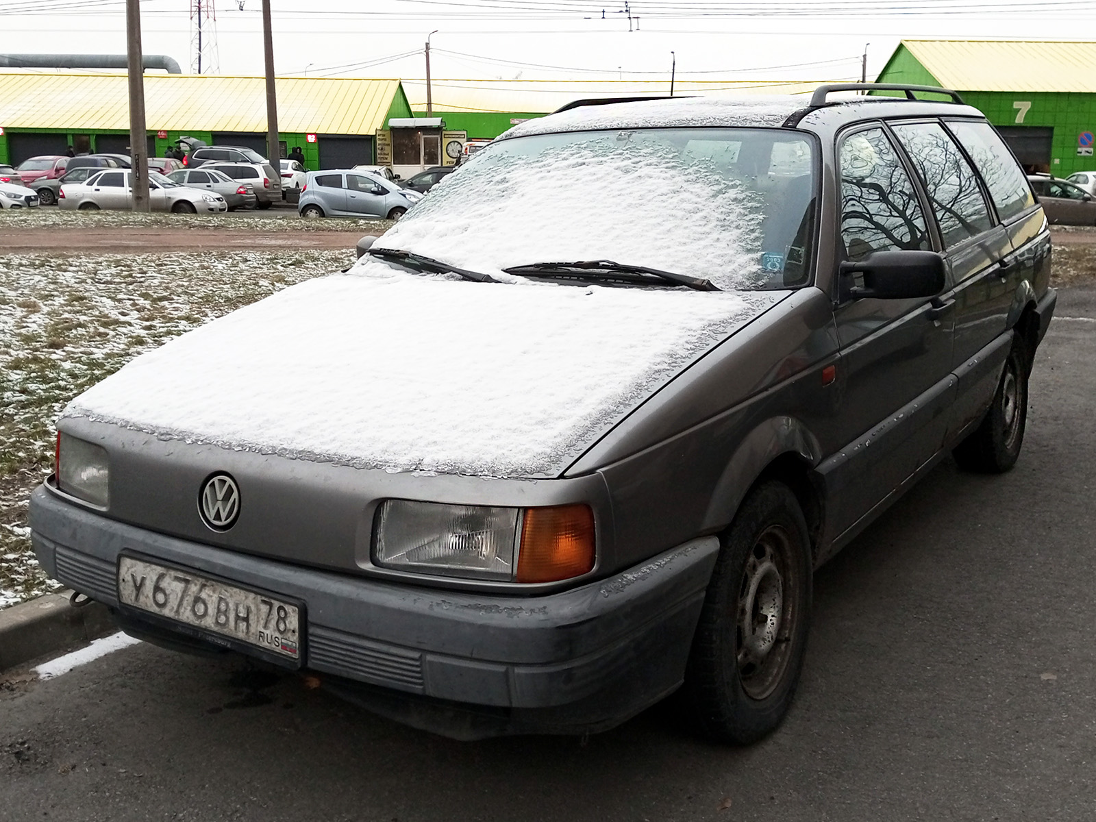 у 676 вн 78, Volkswagen Passat 3rd gen Variant (B3; 35i), 1988–1993