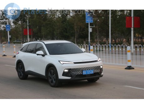 鲁B·72S3A, BAIC Beijing Rubic′s Cube