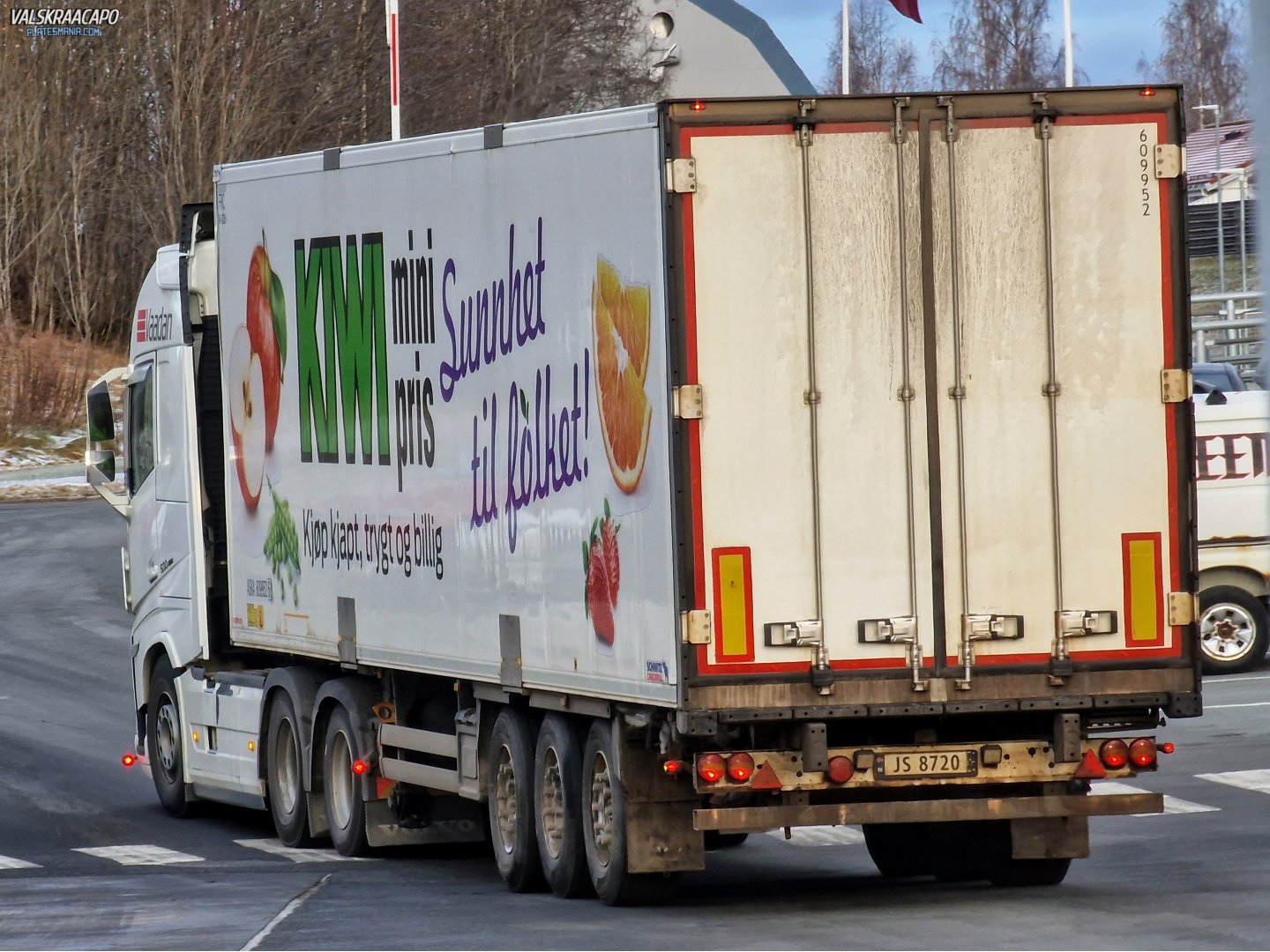 JS 8720, Schmitz SKO 