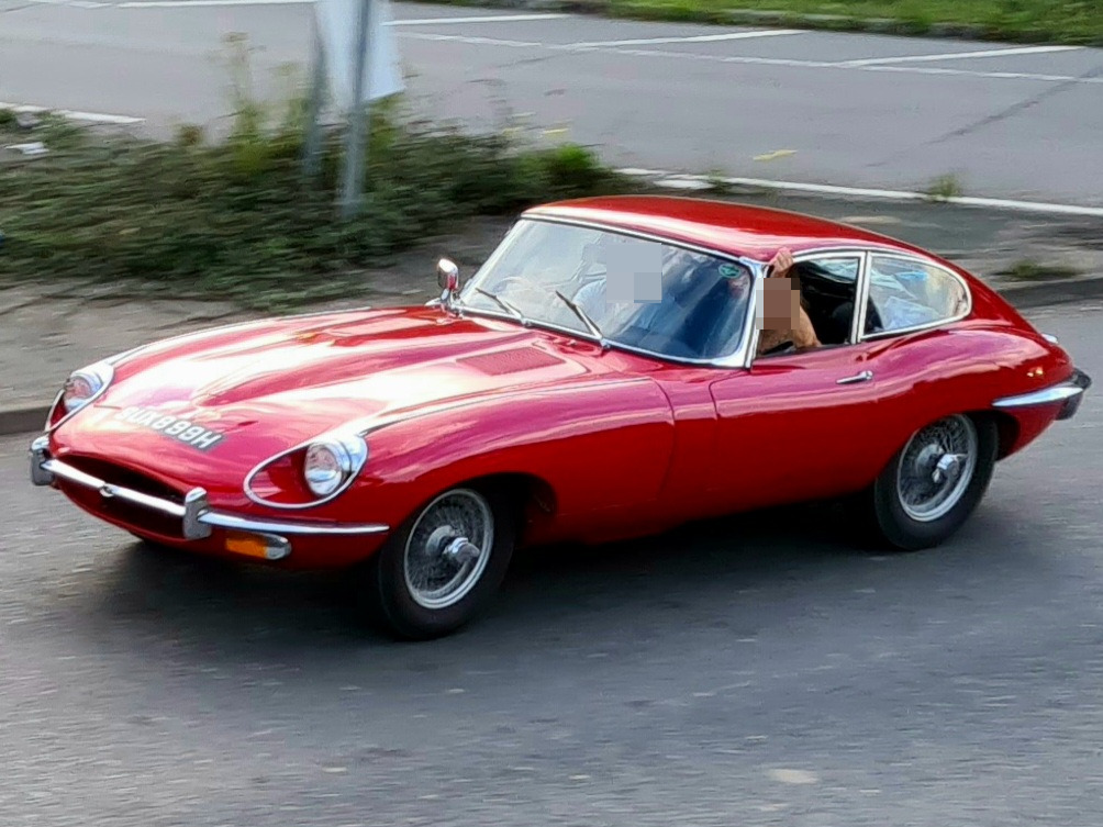 SUX899H, Jaguar E-Type Coupé (Series 2/3), 1968–1975