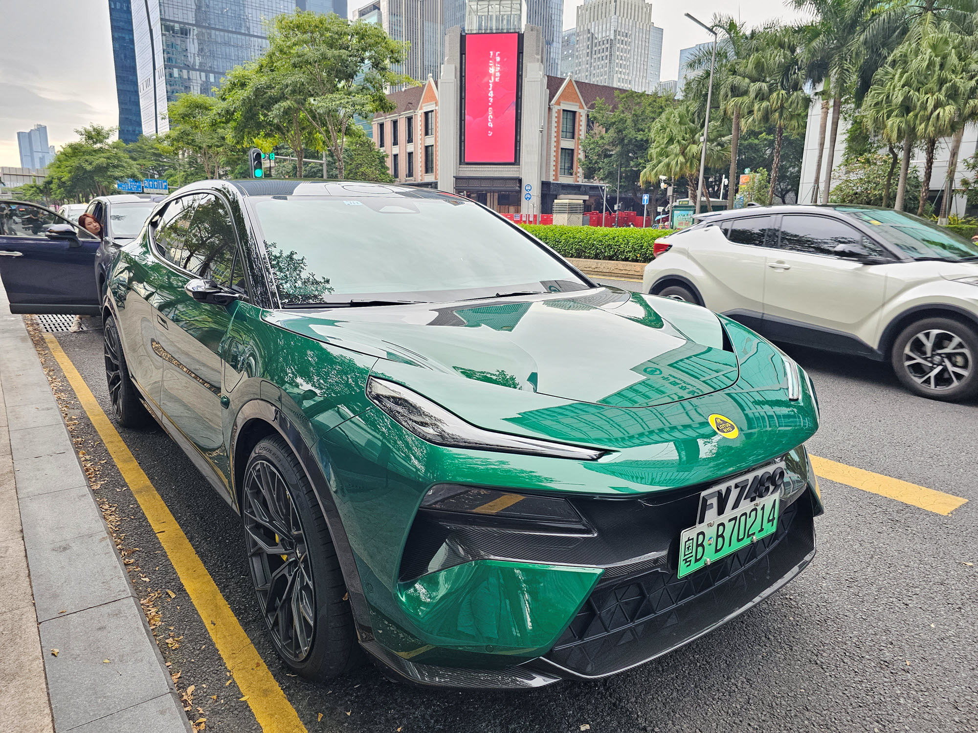 FV 7489, Lotus Eletre 1st gen, 2023–