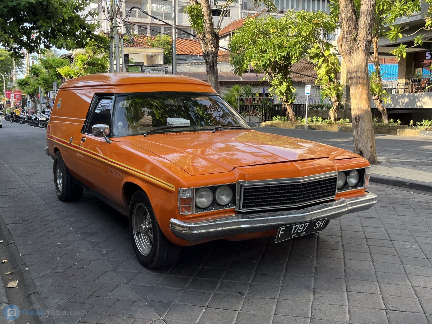 F 1797 SH, Holden Sandman 1st gen Panel Van (HQ/HJ/HZ), 1974–1980