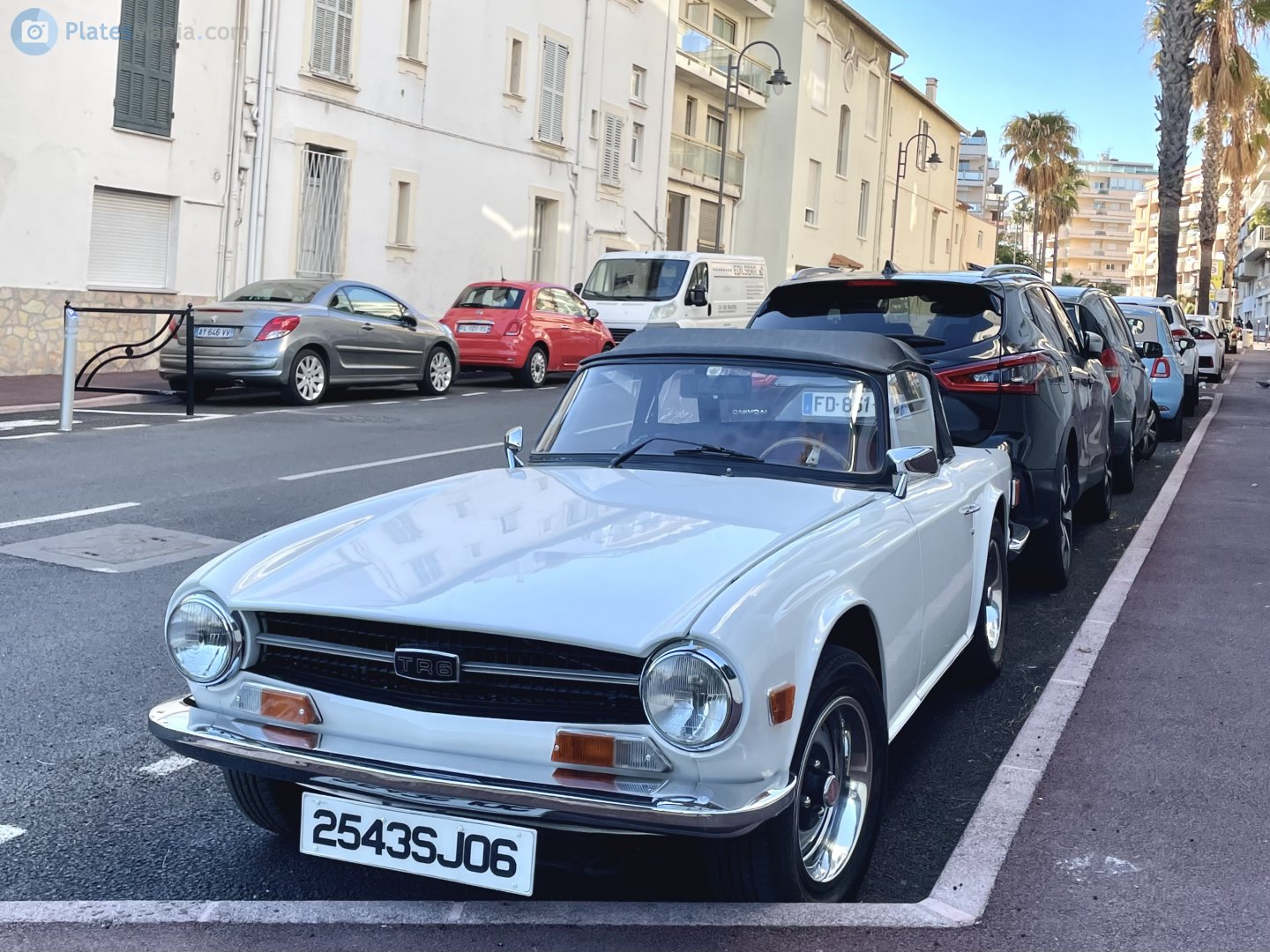 2543 SJ 06, Triumph TR6 
