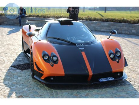 G 9107 E, Pagani Zonda