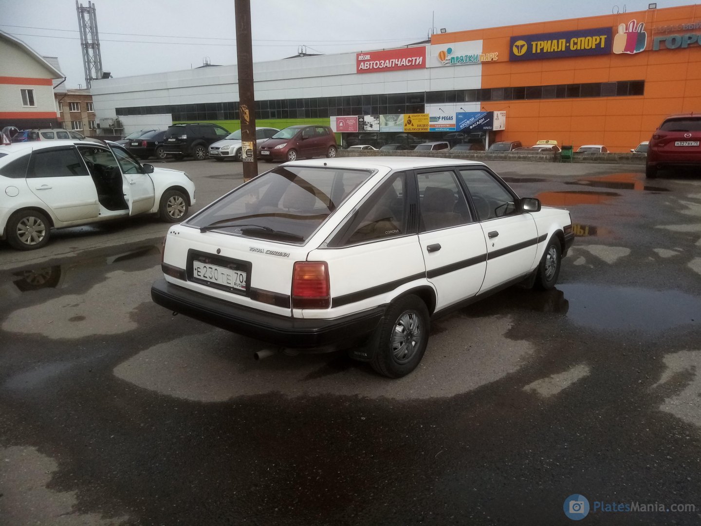 е 230 те 70, Toyota Corona 8th gen Liftback (T150), 1983–1989