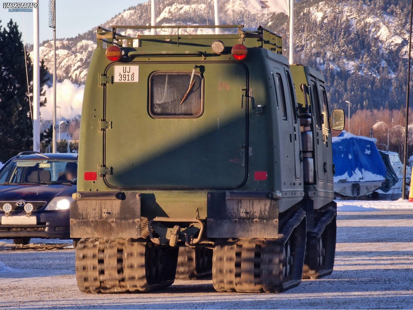 UJ 3918, Hägglunds Bandvagn 206 