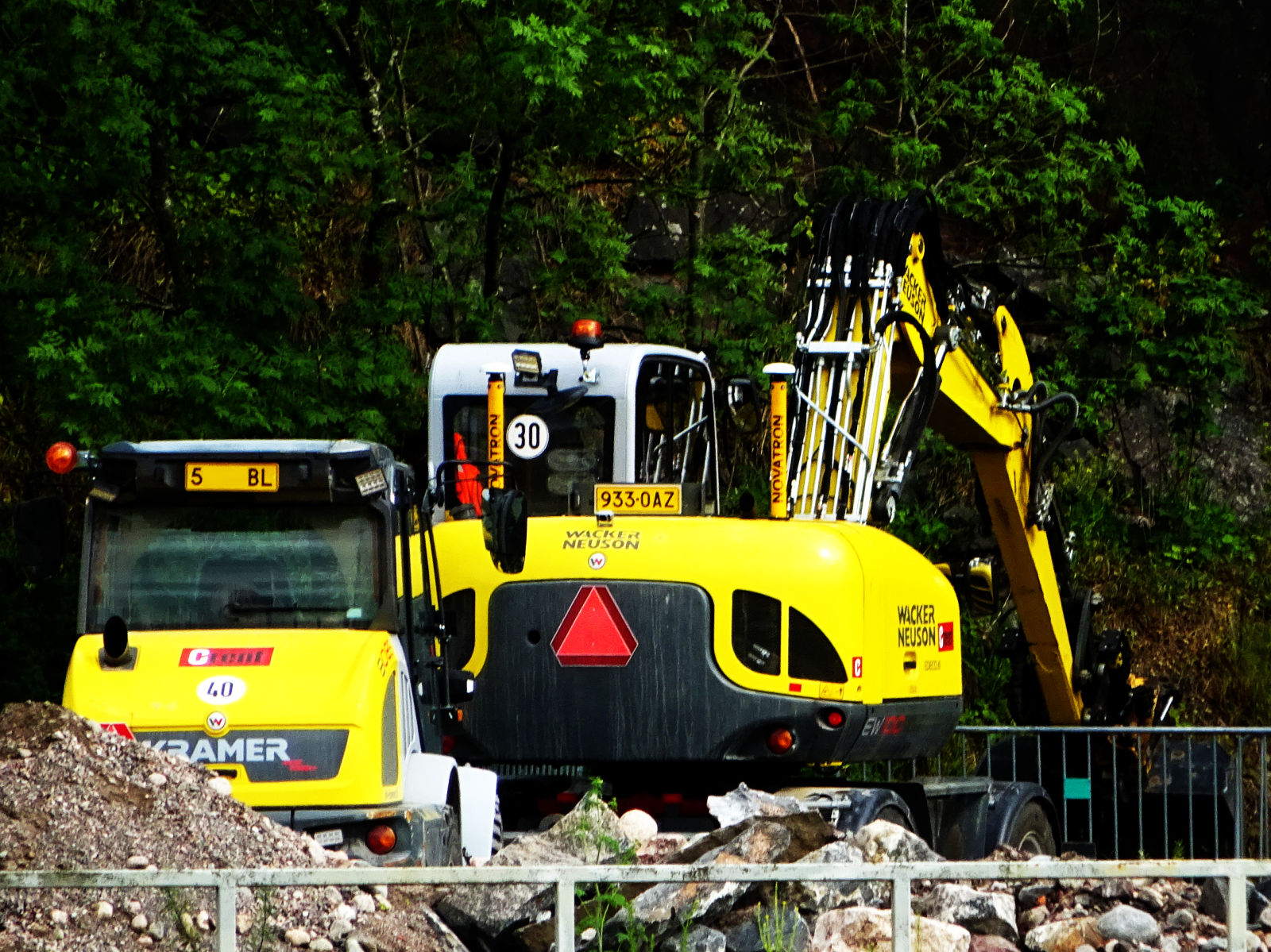 933-OAZ, Wacker Neuson EW-Series 