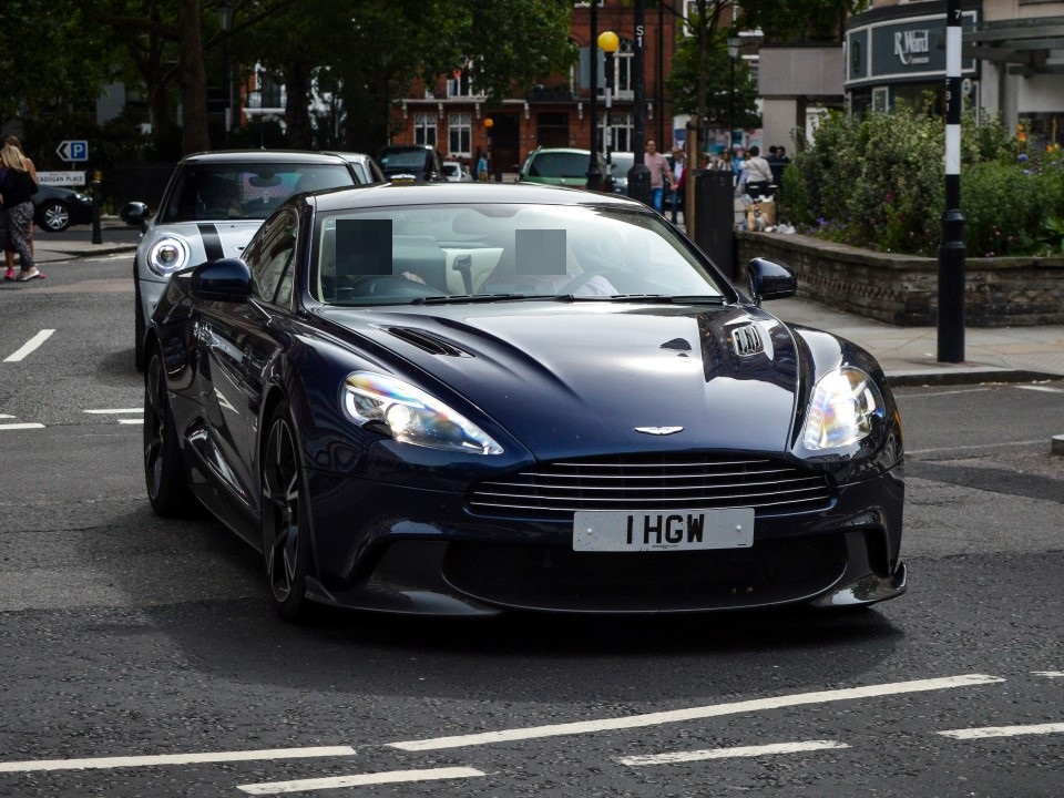 1HGW, Aston Martin Vanquish 2nd gen, 2012–2018