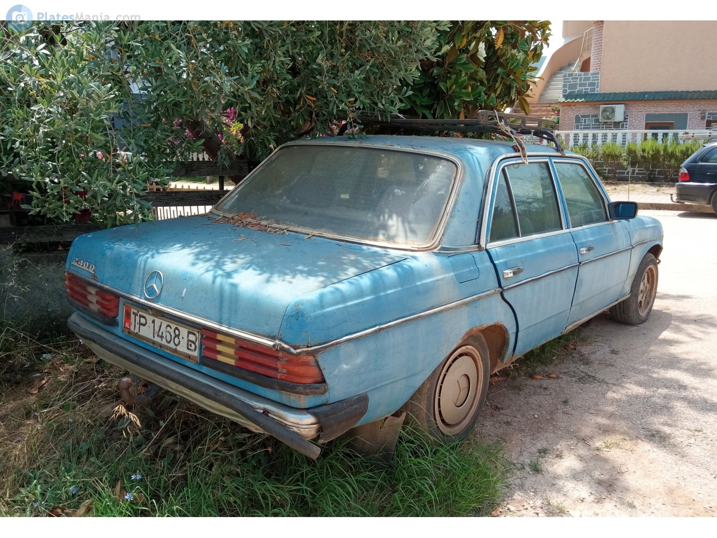 TP 1468 B, Mercedes-Benz E-Klasse 200–300 Sedan (W123), 1975­–1986