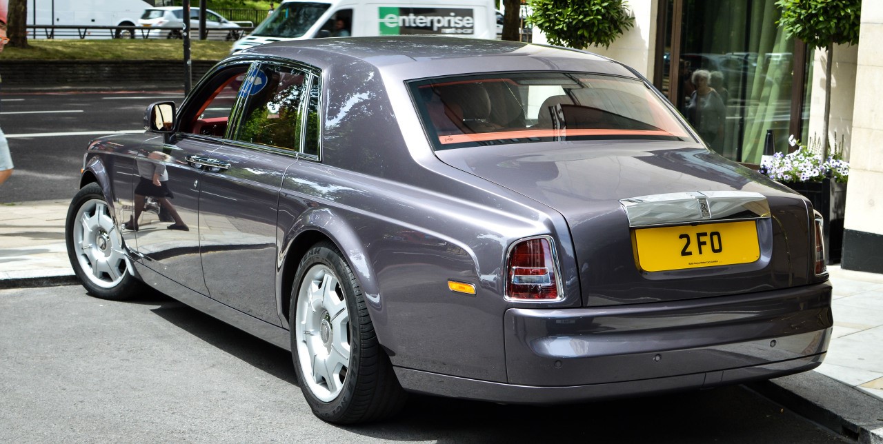 2FO, Rolls-Royce Phantom 7th gen (RR1), 2003–2012