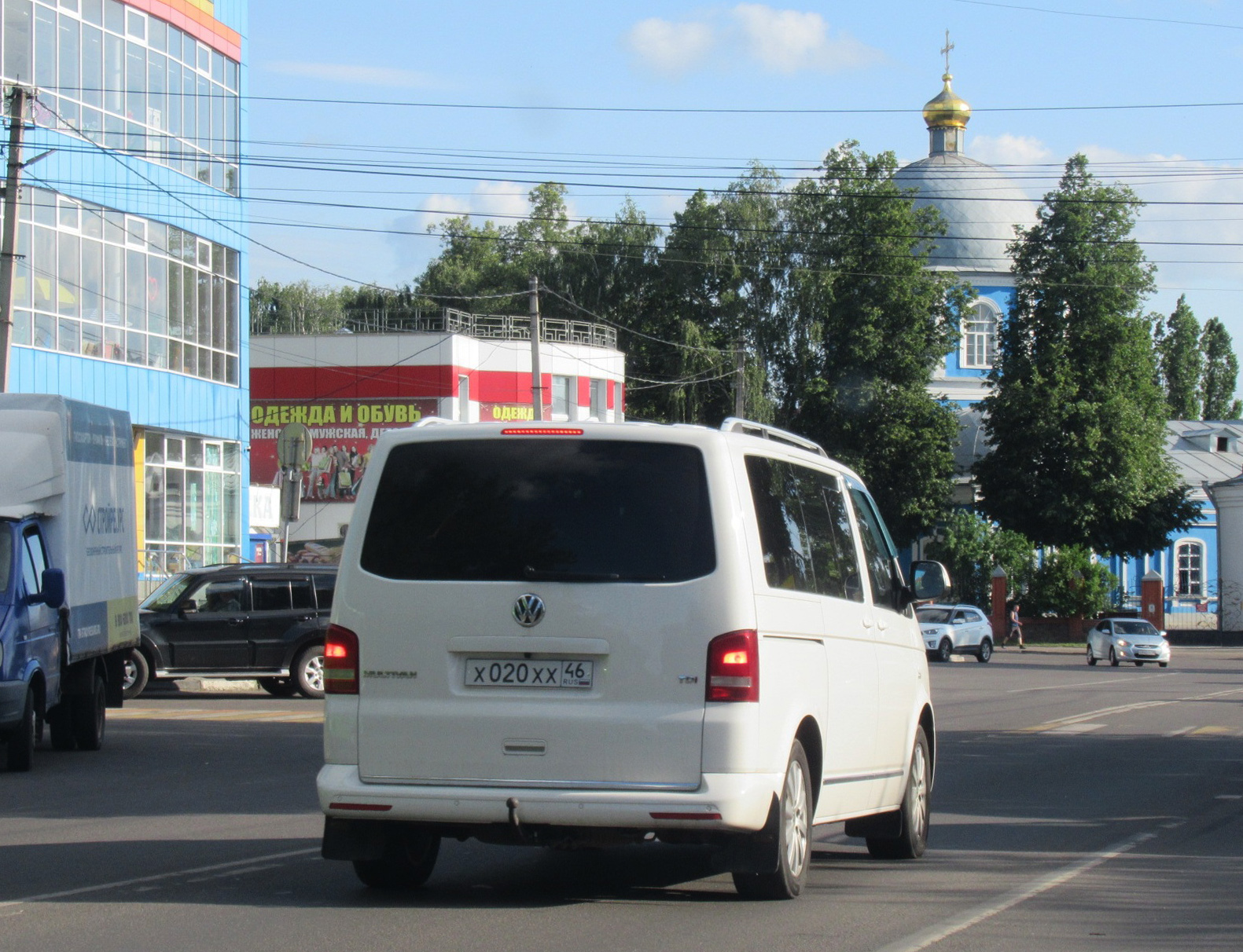х 020 хх 46, Volkswagen Multivan T5 (7H/7E), facelift, 2009–2015