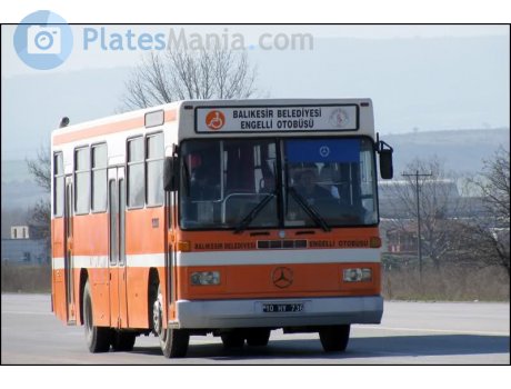 10 HY 736, Mercedes-Benz O325