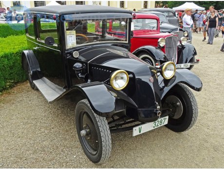 V 3287, Tatra 12