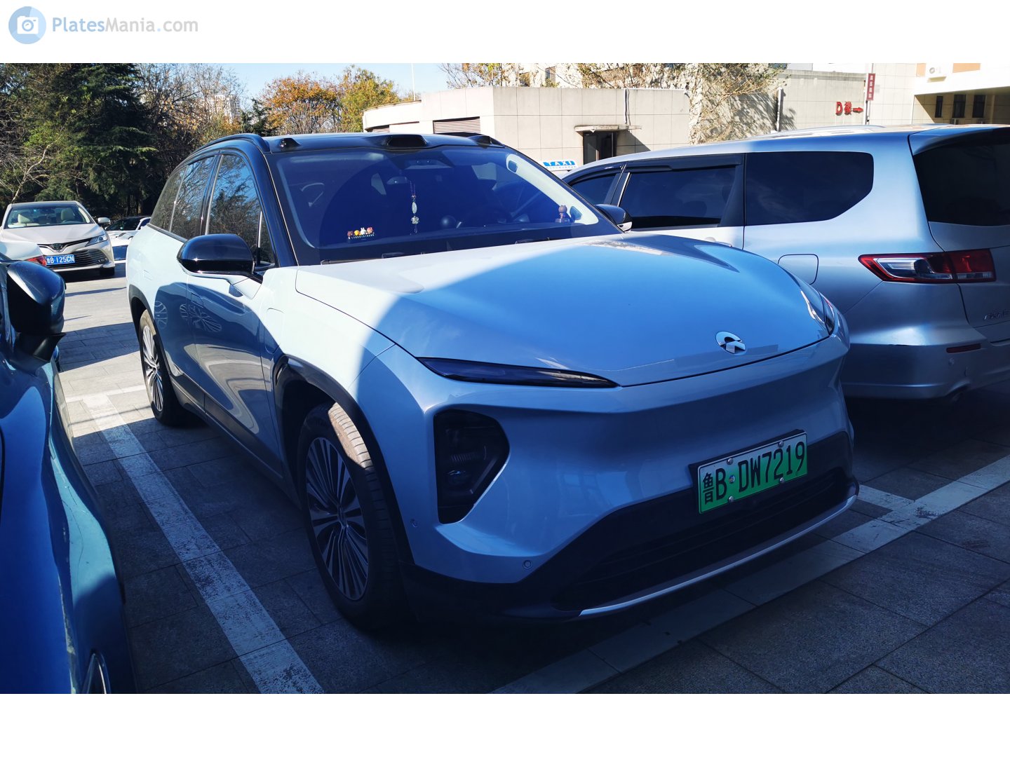 鲁B·DW7219, NIO ES7 1st gen, 2022–