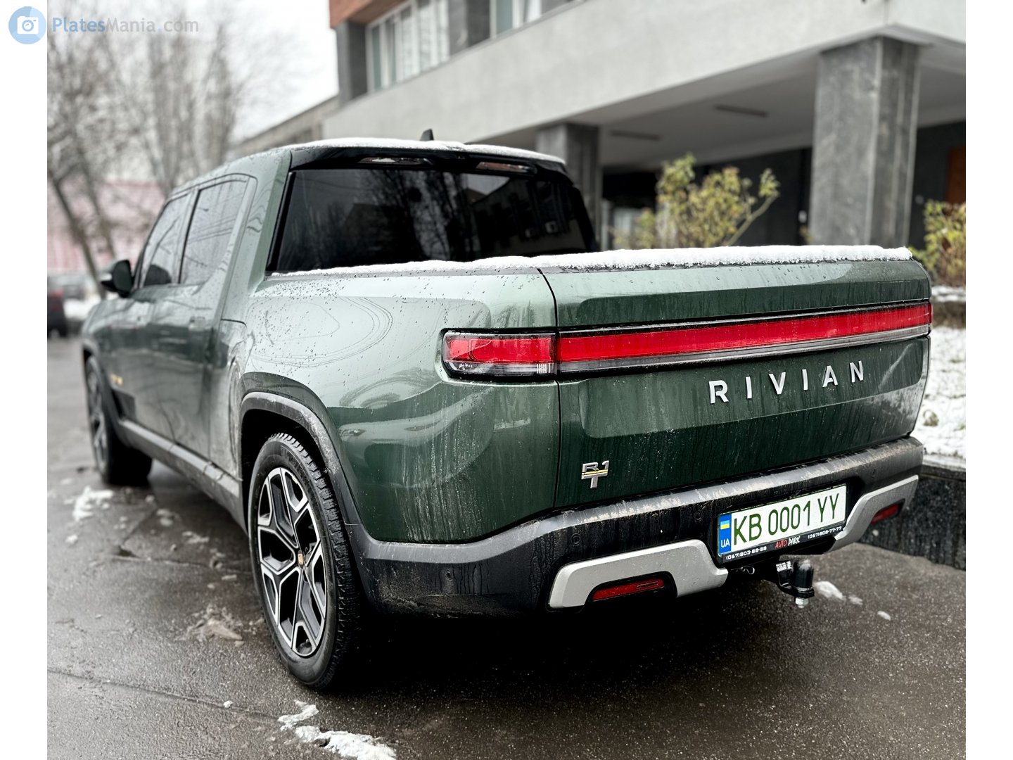KB 0001 YY, Rivian R1T 1st gen, 2021–
