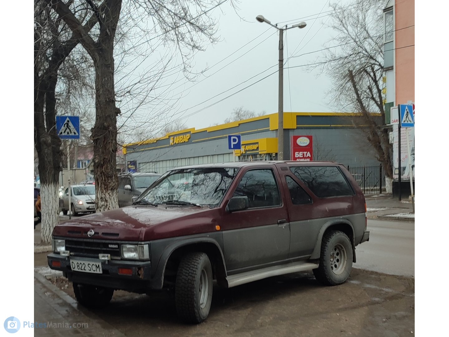 D 822 SCM, Nissan Pathfinder 1st gen 3-door SUV (WD21), 1985–1992