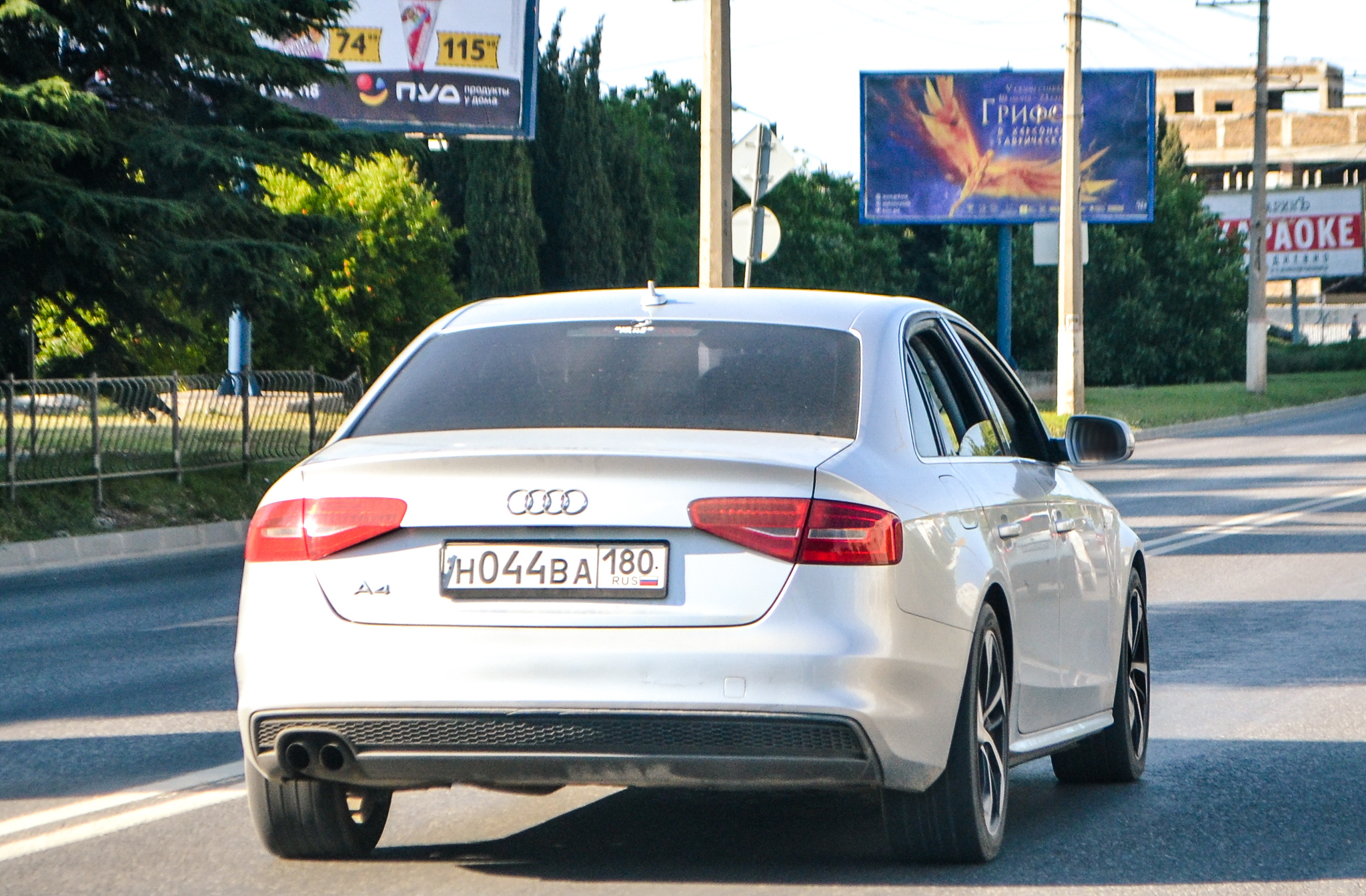 н 044 ва 180, Audi A4 4th gen Sedan (B8/8K2), facelift, 2012–2016