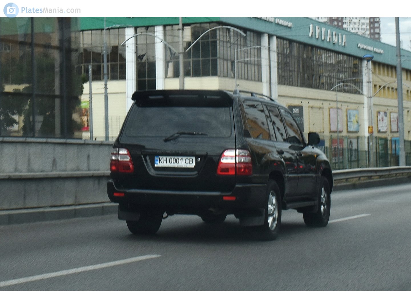 KH 0001 CB, Toyota Land Cruiser 100 (J100), 1998–2007