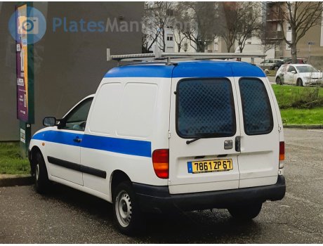 7861 ZP 67, SEAT Inca