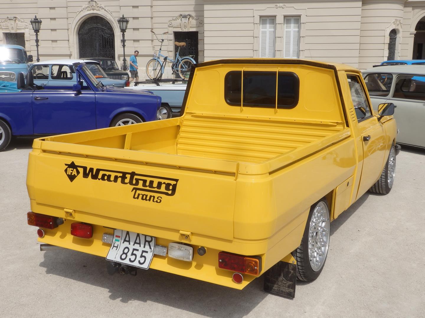 AAR-855, Wartburg 353 W Trans Pickup, facelift, 1985–1988