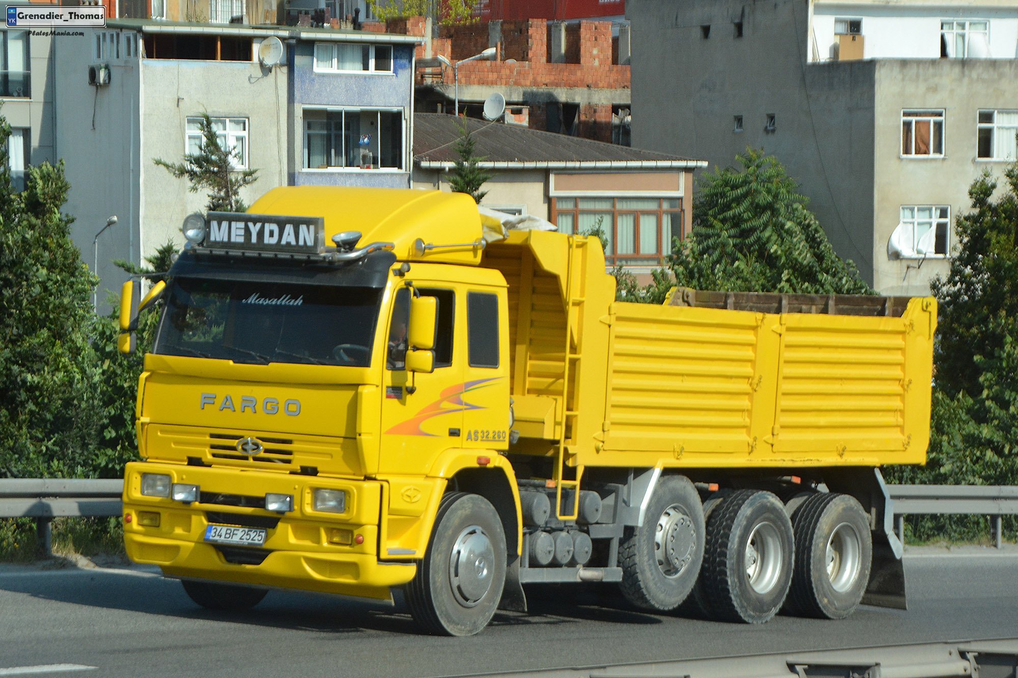 34 BF 2525, Askam 8-Litre 