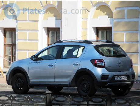 н590кр76, Renault Sandero