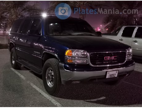 C 18052, GMC Suburban