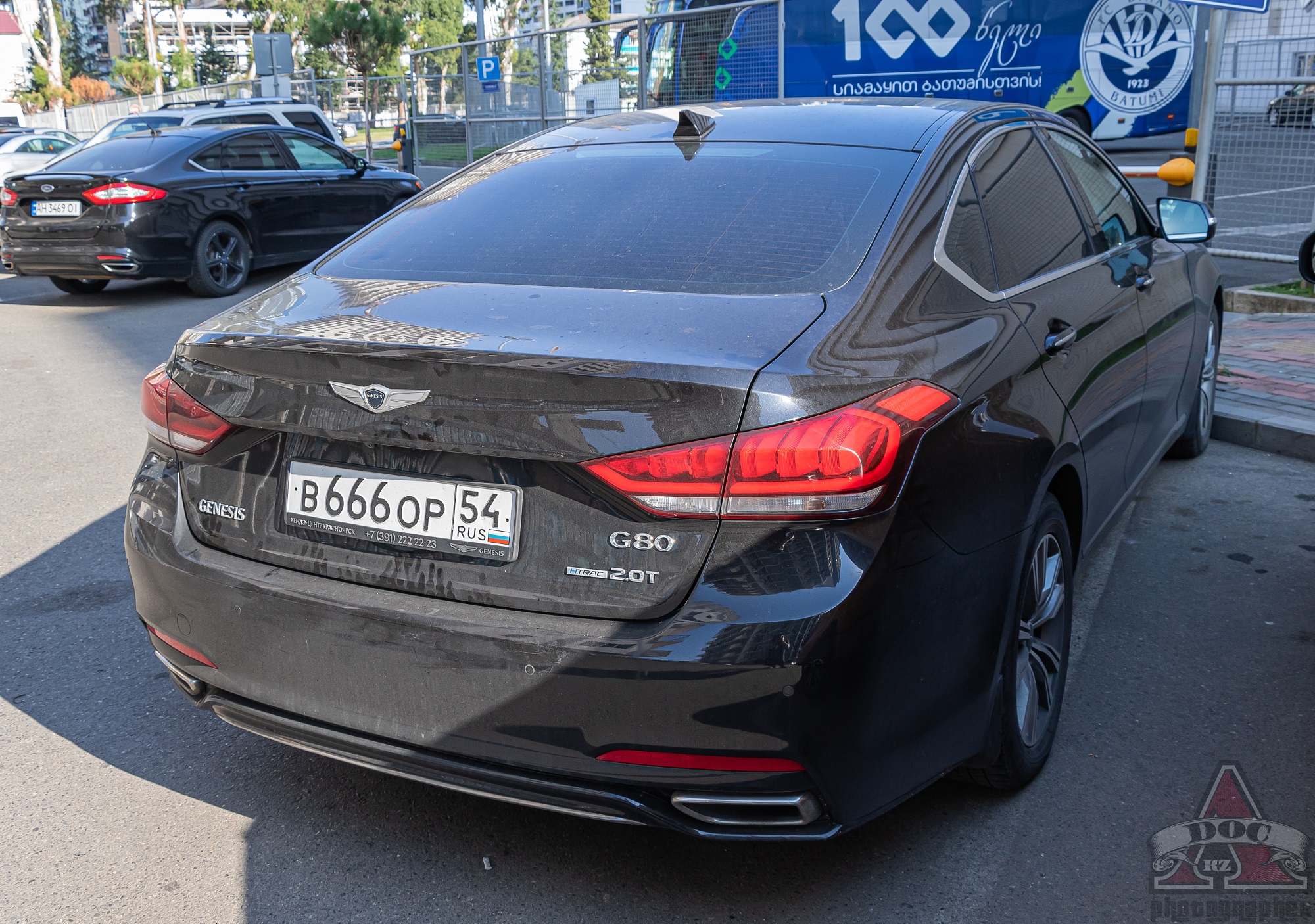 в 666 ор 54, Genesis G80 1st gen (DH), 2016–2020