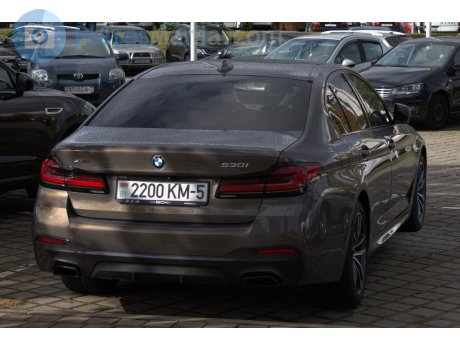 2200 KM-5, BMW 5 Series