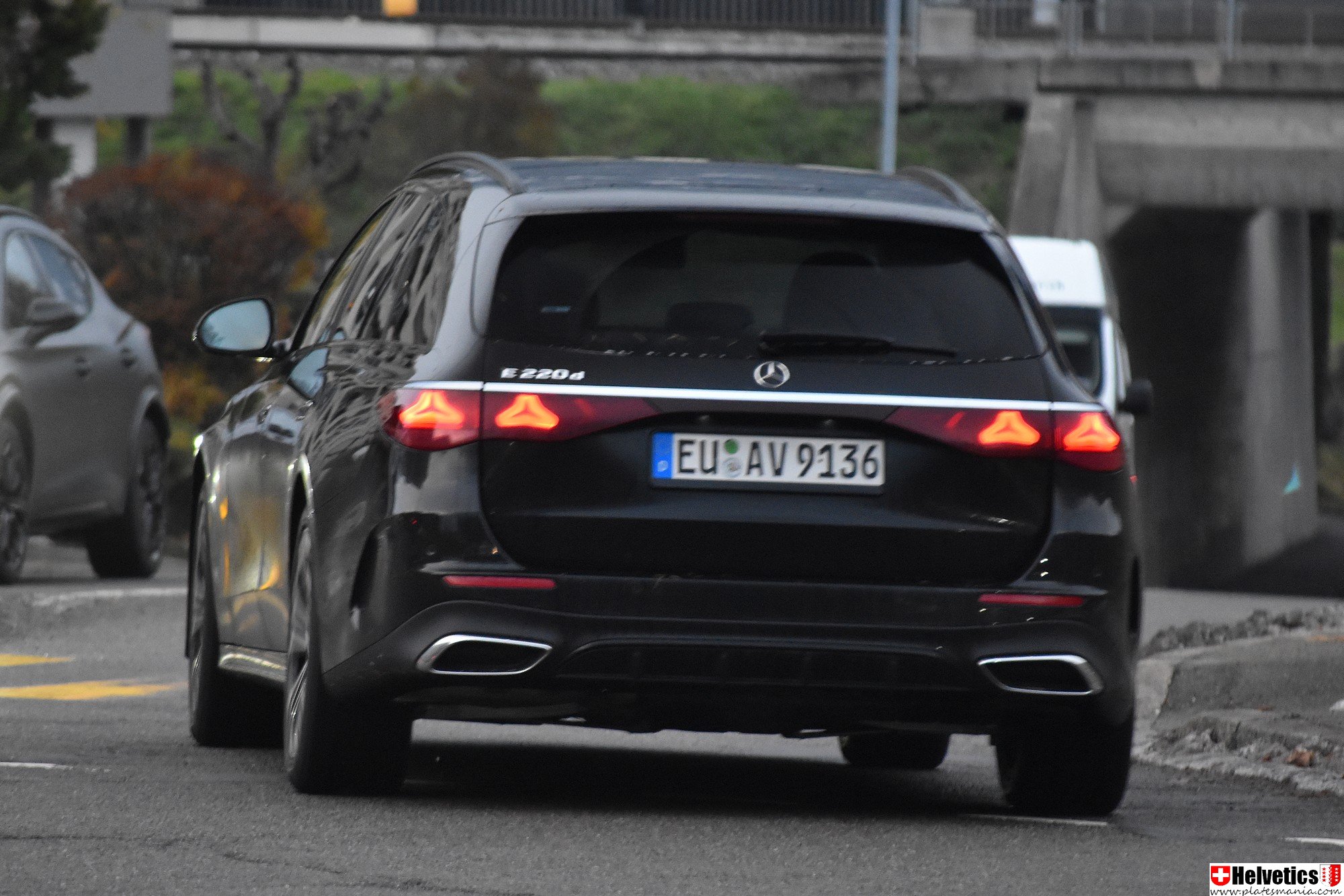 EU AV 9136, Mercedes-Benz E-Klasse 6th gen Wagon (S214), 2023­–