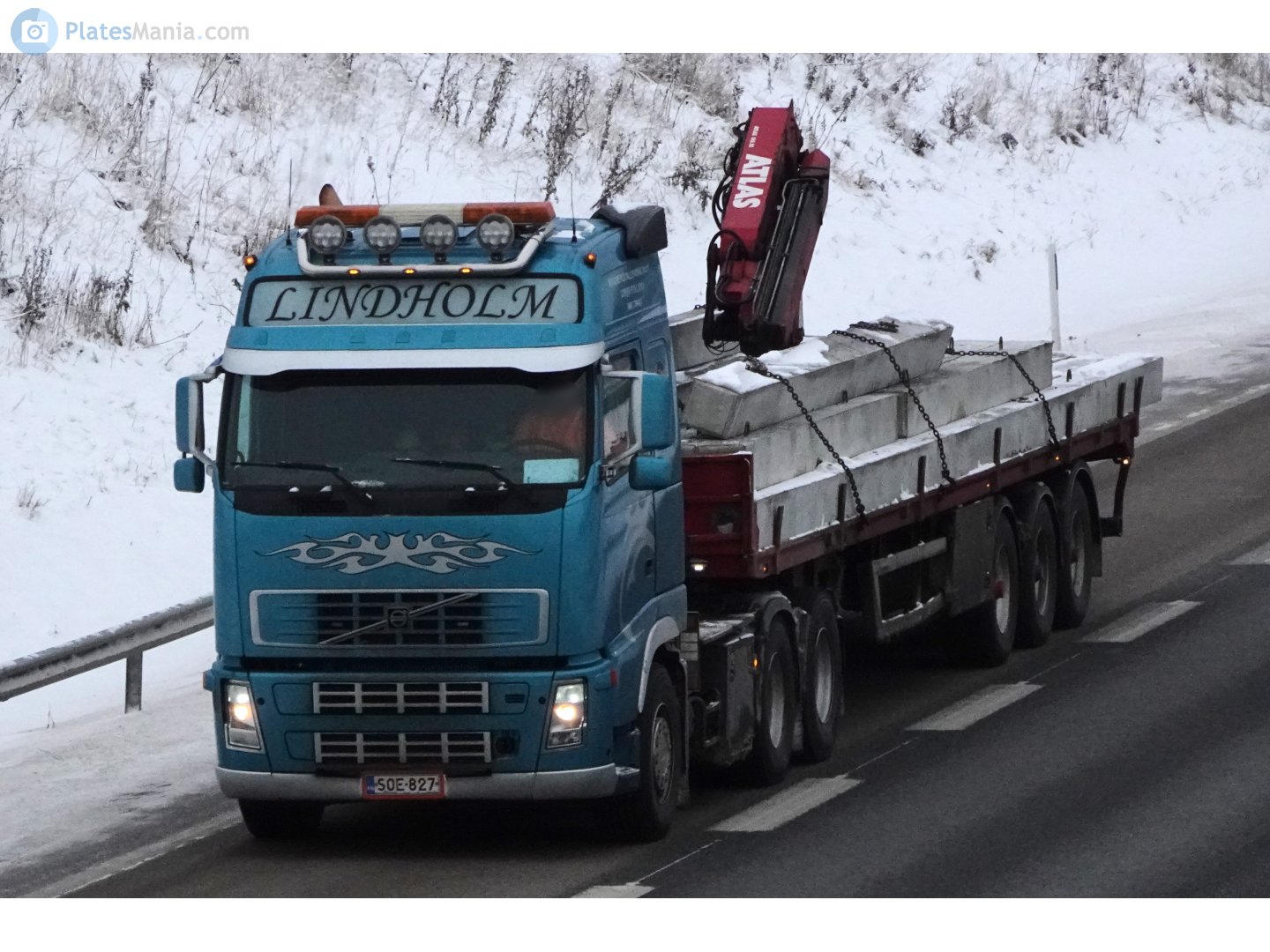 SOE-827, Volvo FH 2nd gen, 2002–2008